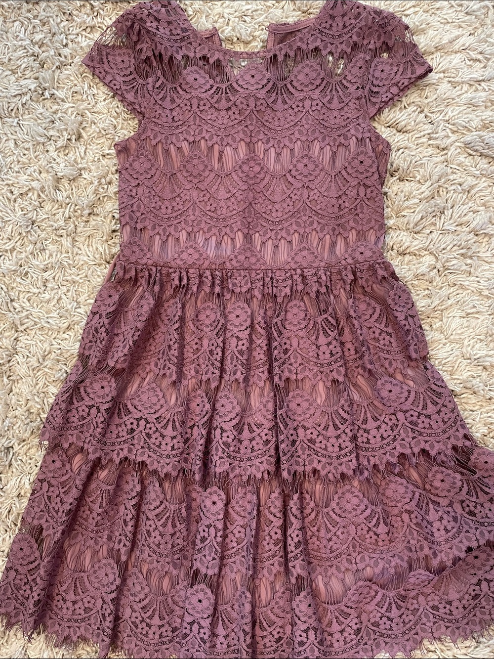 Speechless Lace Tiered Dress in Mauve Pink